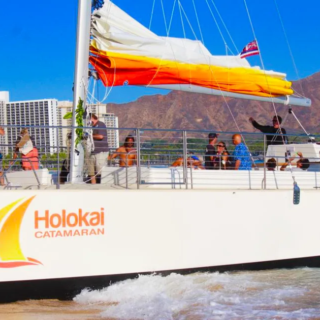 Turtle Canyon Snorkel Tour - Holokai Catamaran Sail