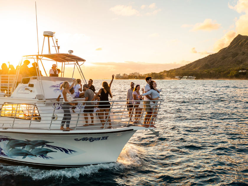 Waikiki Sunset Booze Cruise & Party Boat with Live DJ - Ocean & You Hawaii