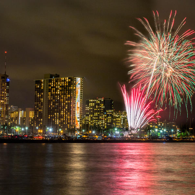 Sunset Dinner & Fireworks Sail - Spirit of Aloha Cruises