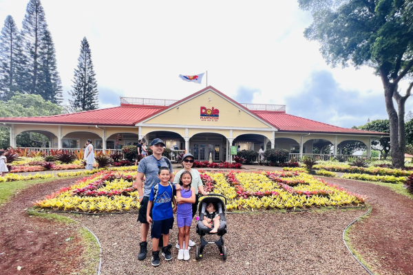 Family enjoying at Dole Plantation