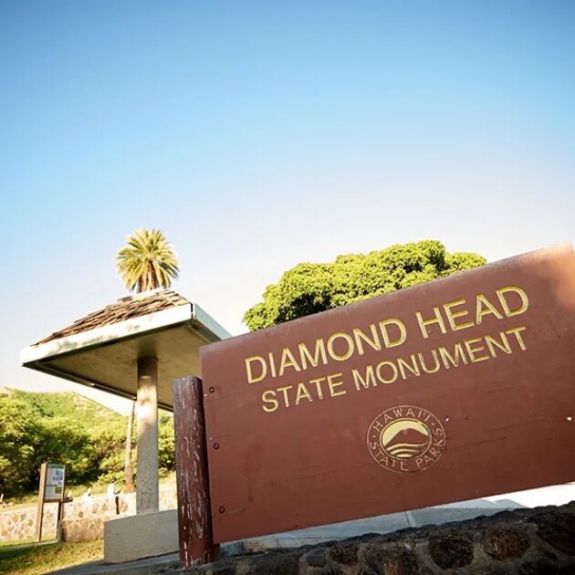 Diamond Head Sunrise Hiking