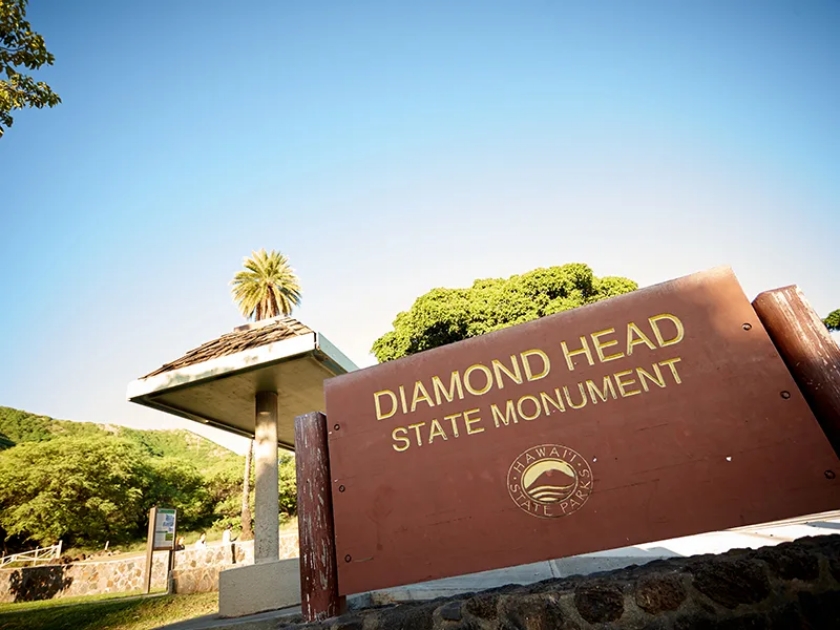 Diamond Head Sunrise Hiking