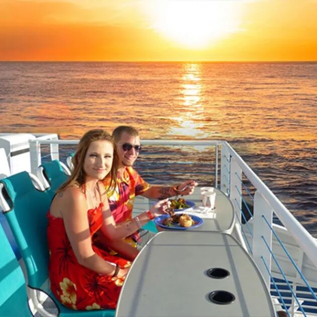 Calypso Sunset Dinner Cruise from Maalaea Harbor