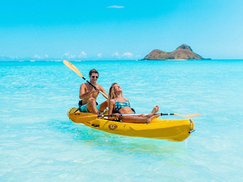 Couple kayaking at Kailua Beach