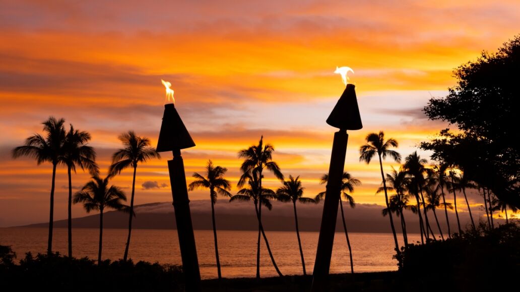 Hawaiian sunset with beautiful ocean and beach