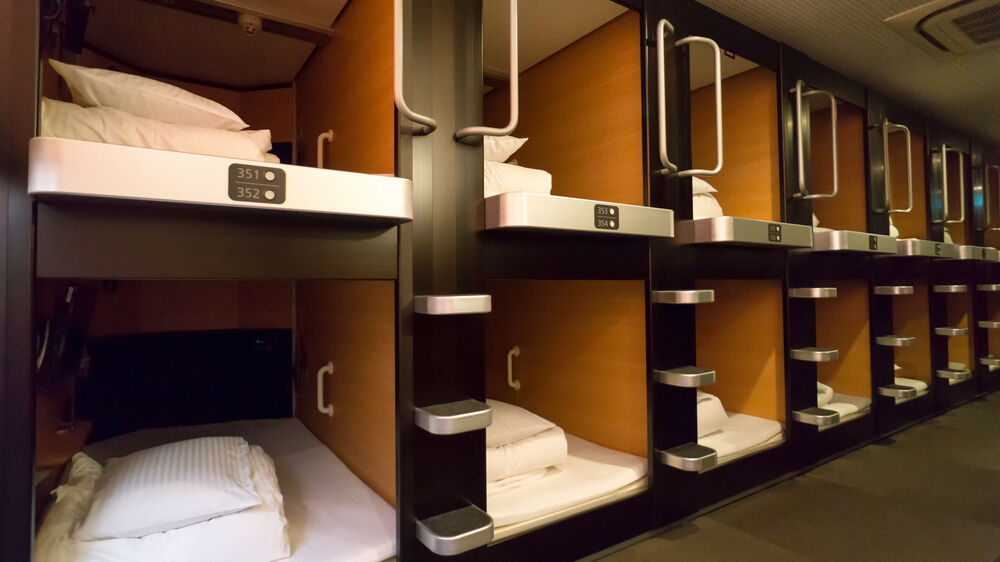 capsule hotel