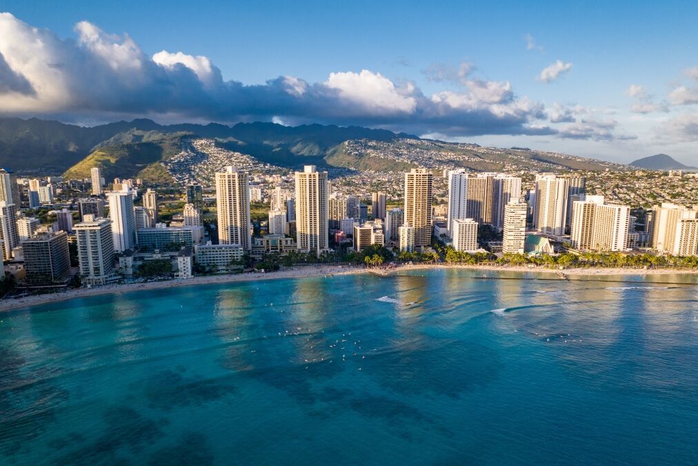 Hyatt Regency Waikiki Beach Sunset