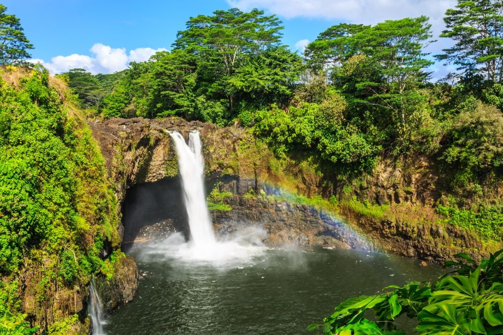 Hawaii, Rainbow Falls in Hilo. Wailuku River State Park