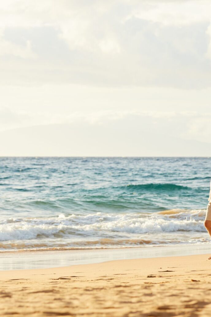 Happy,Romantic,Middle,Aged,Couple,Enjoying,Beautiful,Sunset,Walk,On