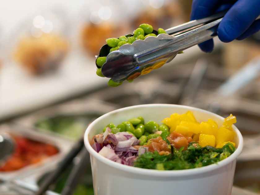 Healthy Poke Hawaiian Restaurant Food Photography in a restaurant at Spain.