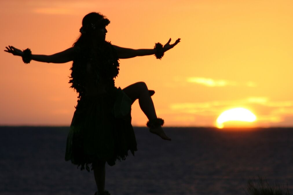 hula dancer