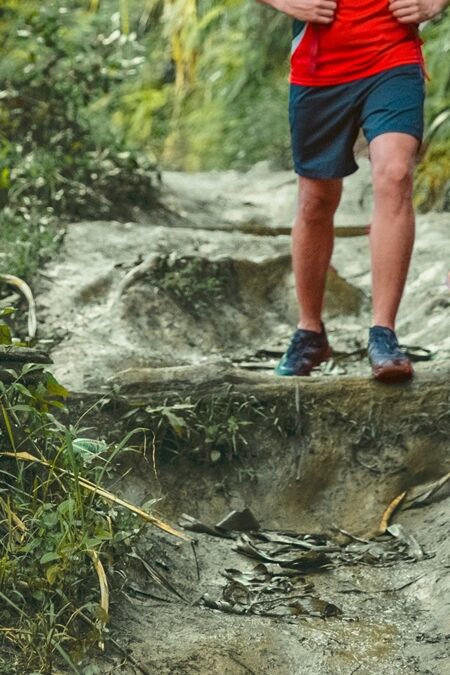 Hawaii,Hiking,Hikers,On,Kalalau,Trail,Hike,Walking,In,Rainforest