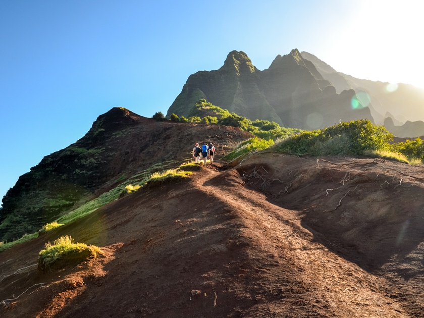 Group,Of,Young,Hikers,At,Kalalau,Valley,Near,Kalalau,Beach