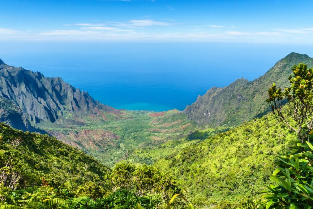 Puu O Kila Lookout on the Napali Coast, Waimea Canyon State Park, Kauai, Hawaii