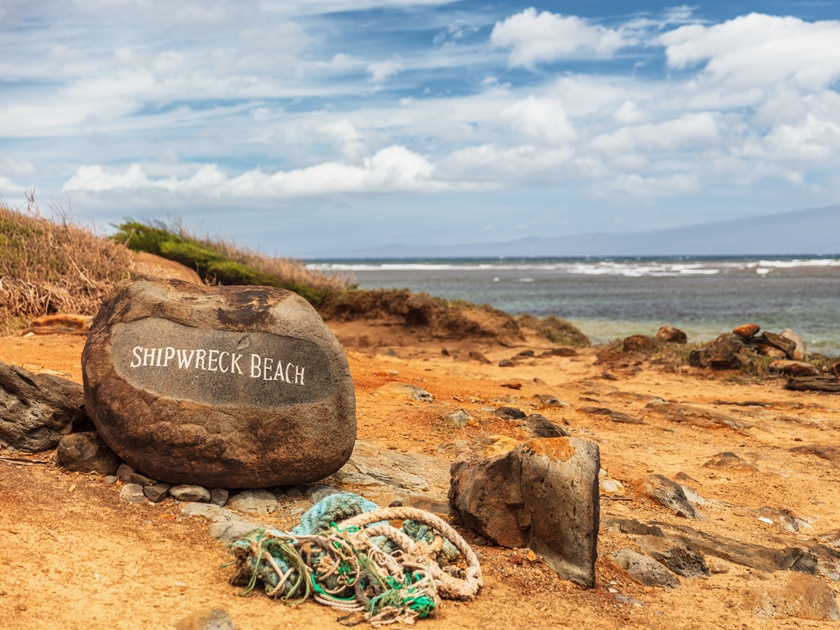 Shipwreck,Beach,In,Lanai,Island,,Hawaii.,Tourist,Attraction.