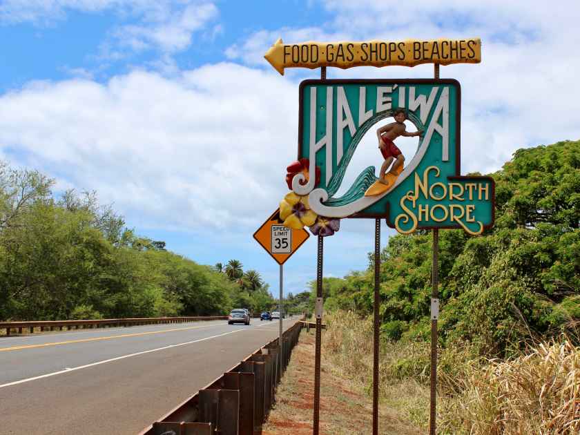 North Shore, Oahu Hawaii Haleiwa Sign