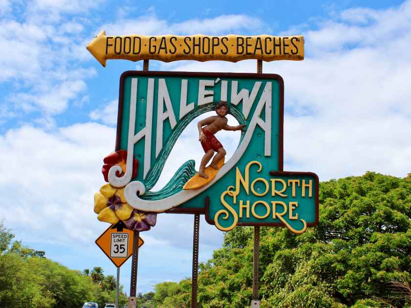 North Shore, Oahu Hawaii Haleiwa Sign