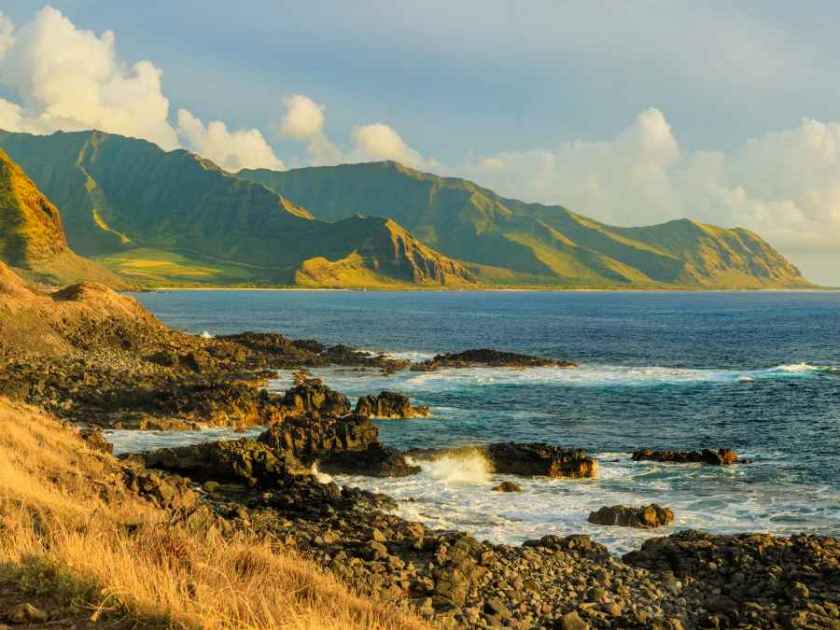 Keana Point State Park in Oahu, Hawaii, USA