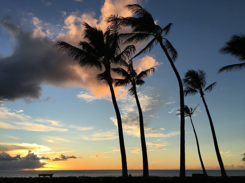Sunset in electric beach in Hawaii