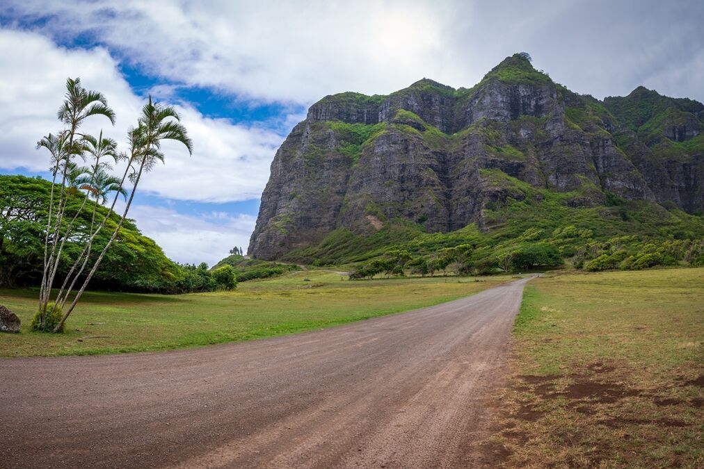 Rain,Clouds,Over,Kualoa,Ranch,,Oahu,,Hawaii