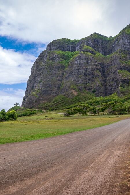 Rain,Clouds,Over,Kualoa,Ranch,,Oahu,,Hawaii