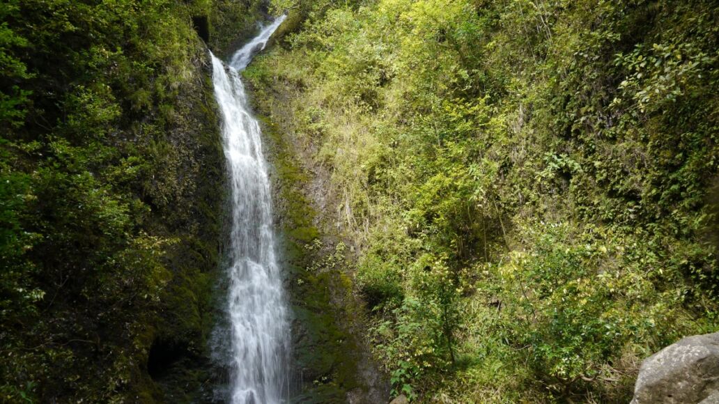 Lulumahu falls Honolulu Hawaii
