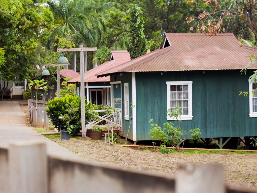 Hawaiian plantation village