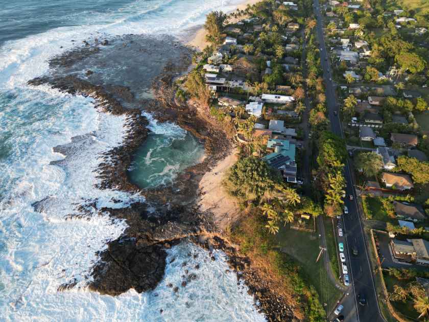 Shark's Cove is a popular snorkeling and diving spot located on the north shore of Oahu, Hawaii.