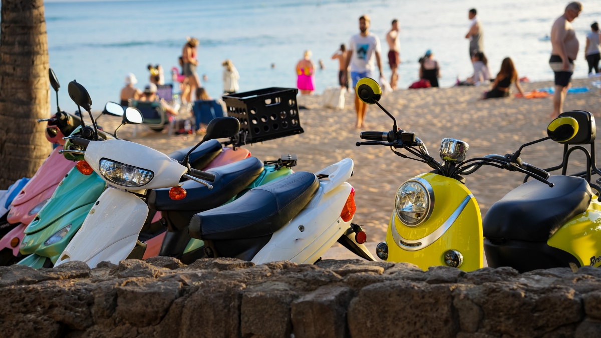 A Beginner's Guide to Scooter Rental in Waikiki Hawaii Travel Guide