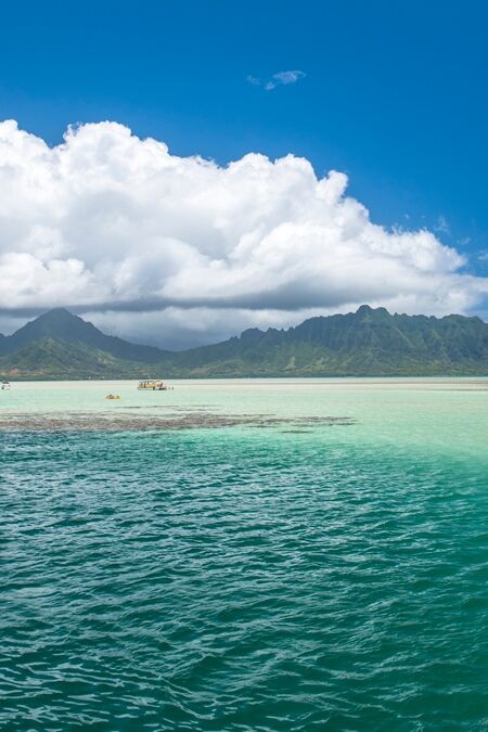 View,Of,The,Clear,Turquoise,Waters,Of,Kaneohe,Bay,As