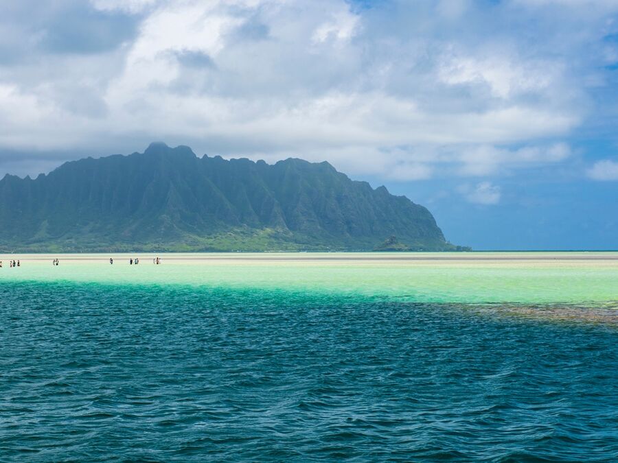 View,Of,The,Clear,Turquoise,Waters,Of,Kaneohe,Bay,As