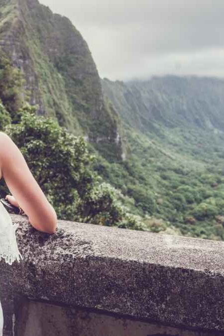Travel nature hiker. Oahu island destination, woman tourist in Hawaii, USA.