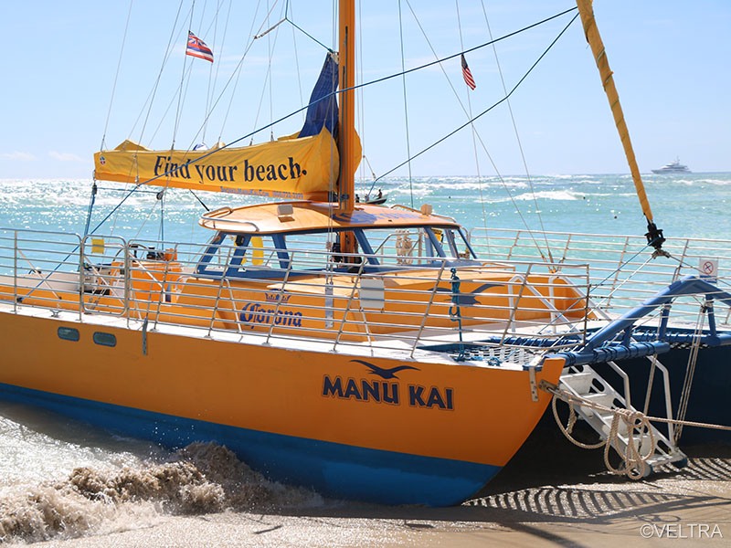 catamaran landing waikiki