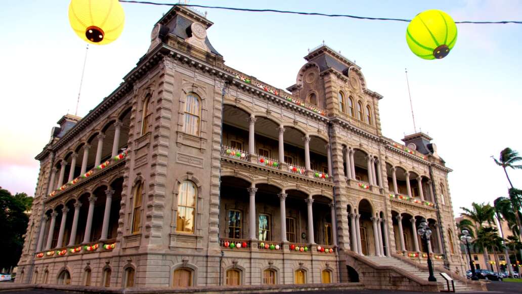 Iolani Palace