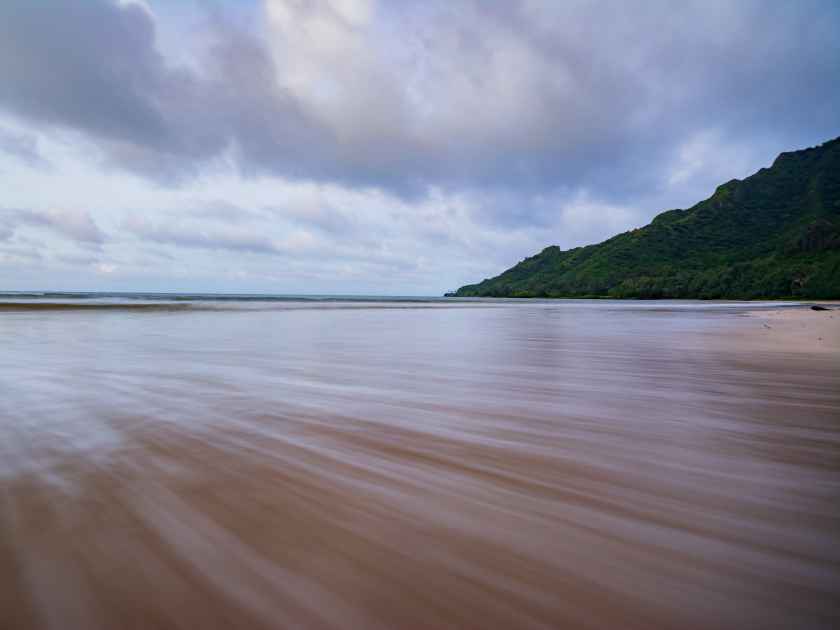 Kahana Bay Beach Park in Oahu, Hawaii, US