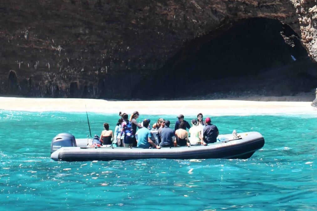 Na Pali Rafting & Snorkel Tour with Meal - Kauai Sea Tours