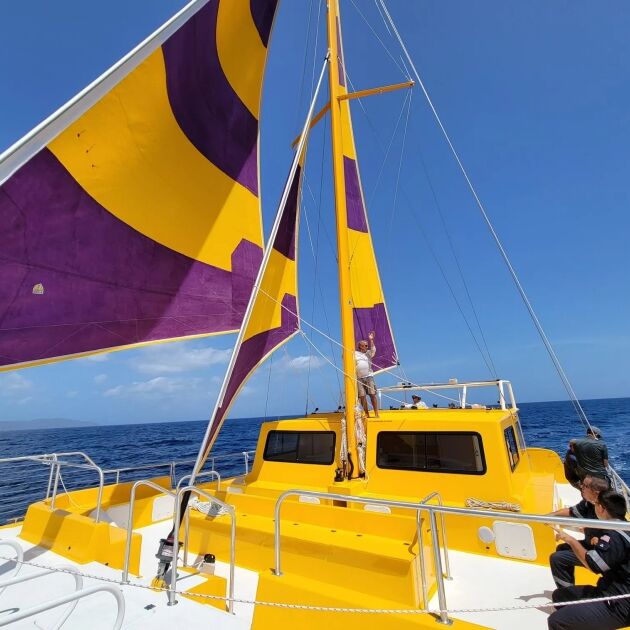 Happy Hour Sail with Free Beers & Cocktails - Ke Kai Catamaran