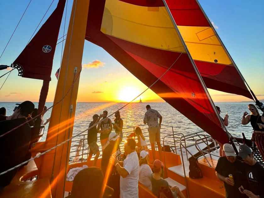 Sunset Booze Cruise with 3 FREE Drinks - Na Hoku III Catamaran