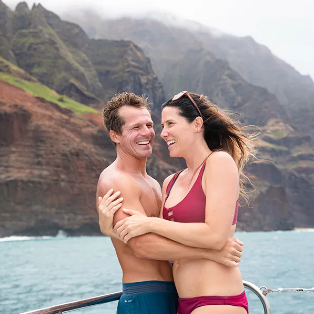 Na Pali Coast Tour & Voyage to Niihau