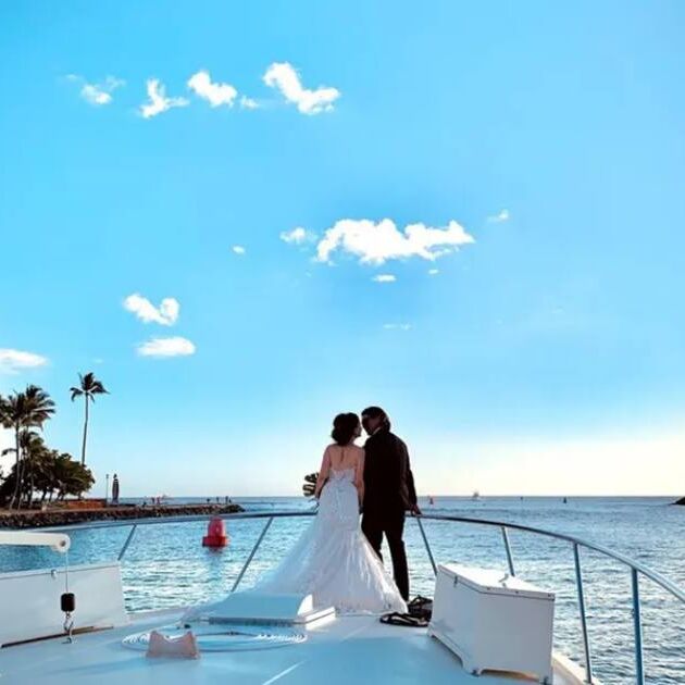 Luxury Yacht Private Romantic Couples Cruise - PCK Nautical