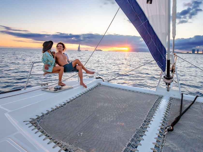 Private Honolulu Sunset Cruise - Pau Hana Yacht Charters