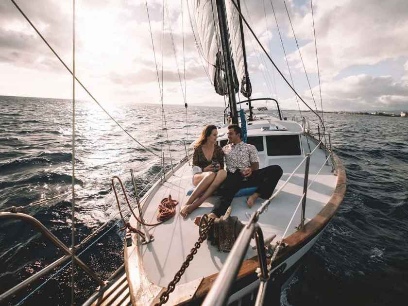 Waikiki Romantic Private Sail for Couples - Sailing Eternal Tides Vintage Yacht