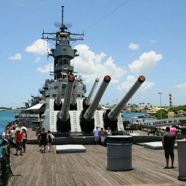 Royal Star Pearl Harbor Guided Tour