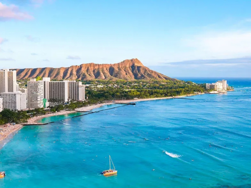 Best Locations for Ash Scattering in Hawaii