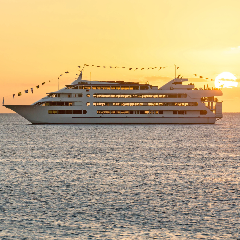 Star of Honolulu Sunset Dinner Cruise