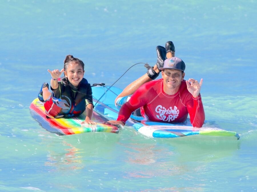 Surf HNL(Girls Who Surf)