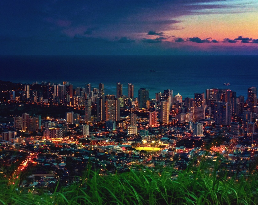 Tantalus Lookout at Night