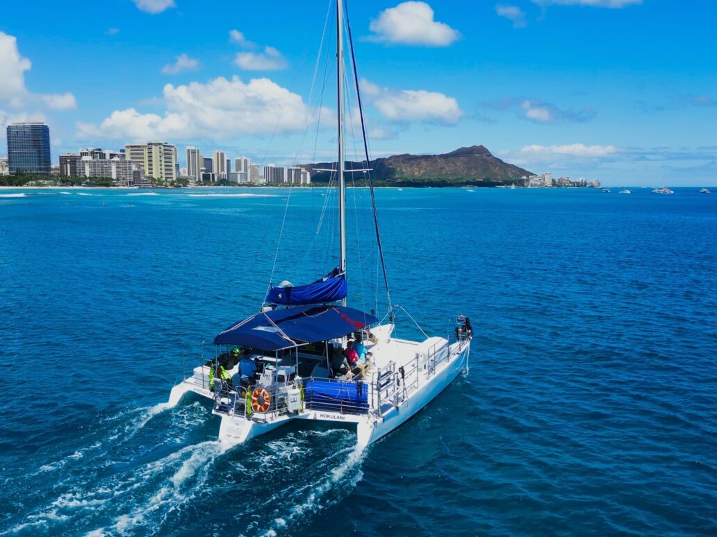 Three Tiki Sailing