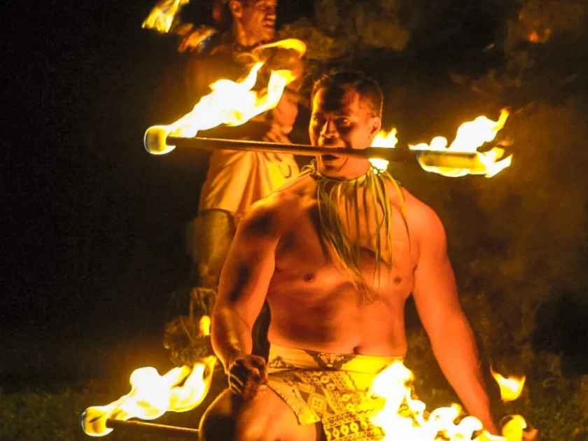 Fire knife dancing at Toa Luau