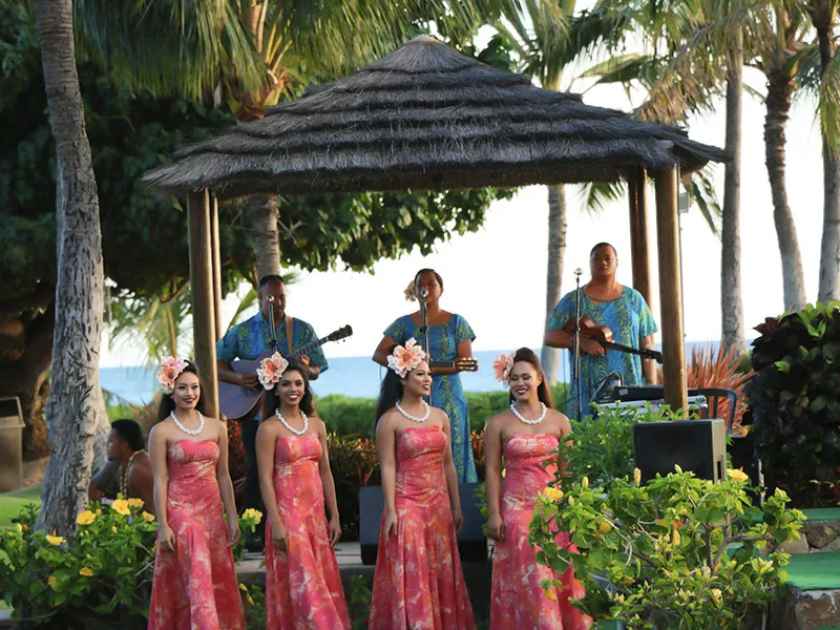 Paradise Cove Luau on the Beach at Ko Olina Resort